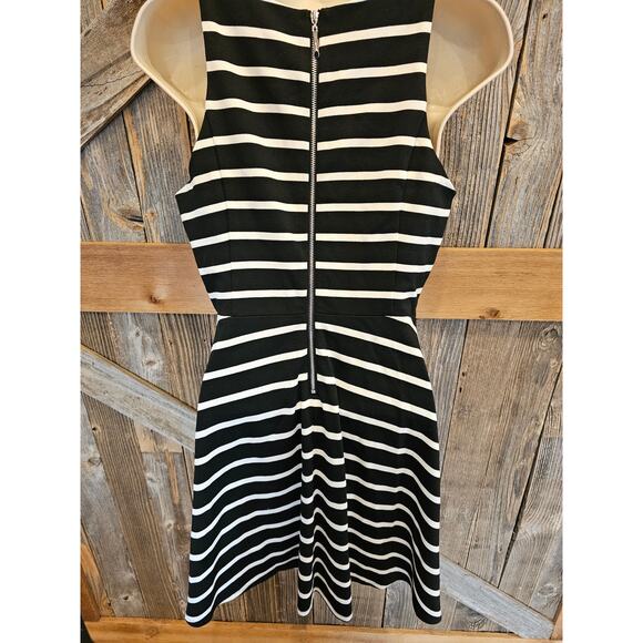 NWT WHBM high neck career business casual professional dress 6 PETITE w/ pockets - Picture 2 of 8